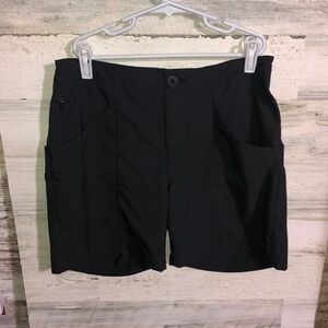 Patagonia summer shorts black size 2 outdoor wear Womens shorts active wear​​